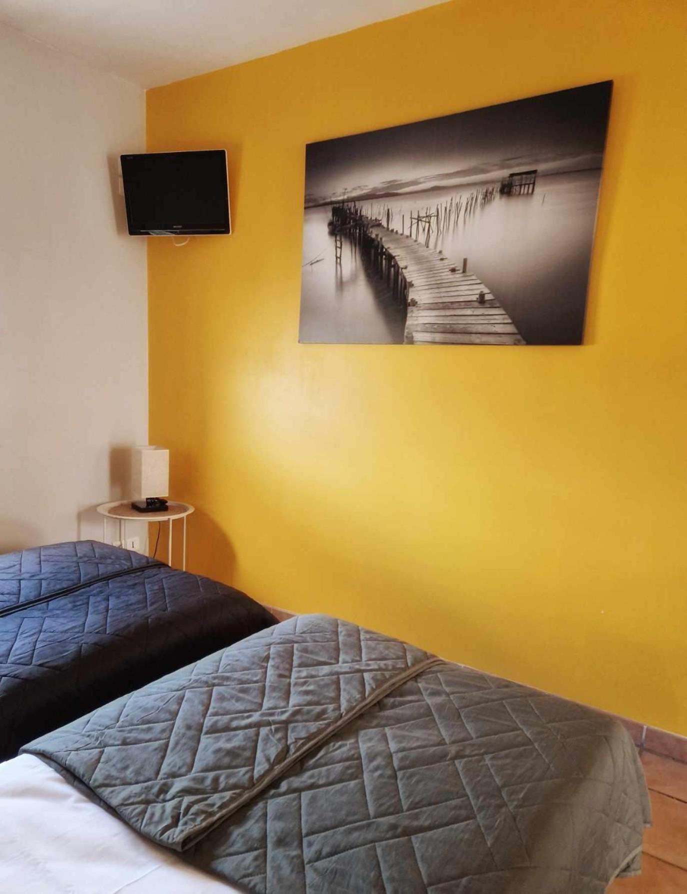 Hericlea Hotel Sport Millau Exterior foto