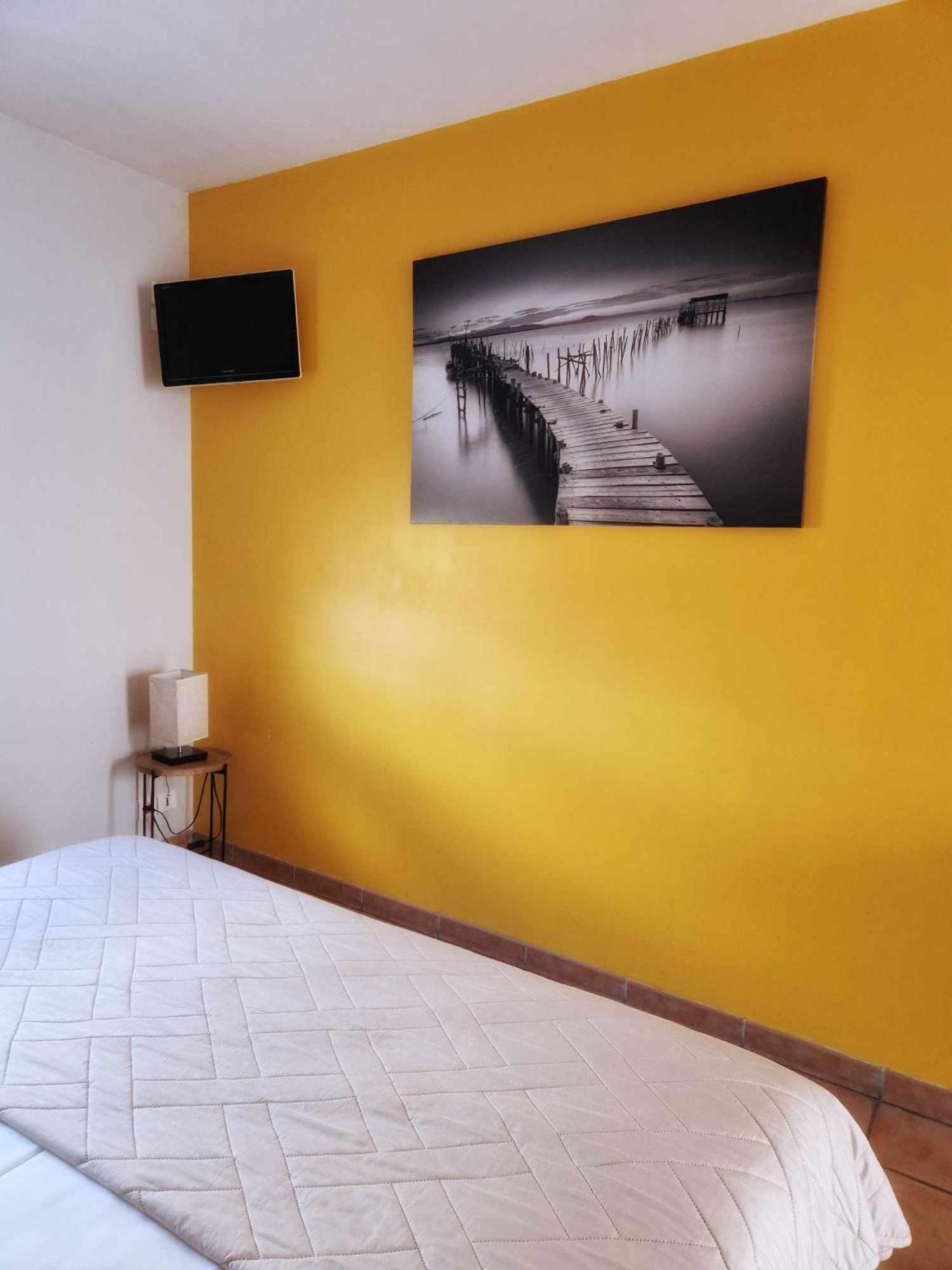 Hericlea Hotel Sport Millau Exterior foto