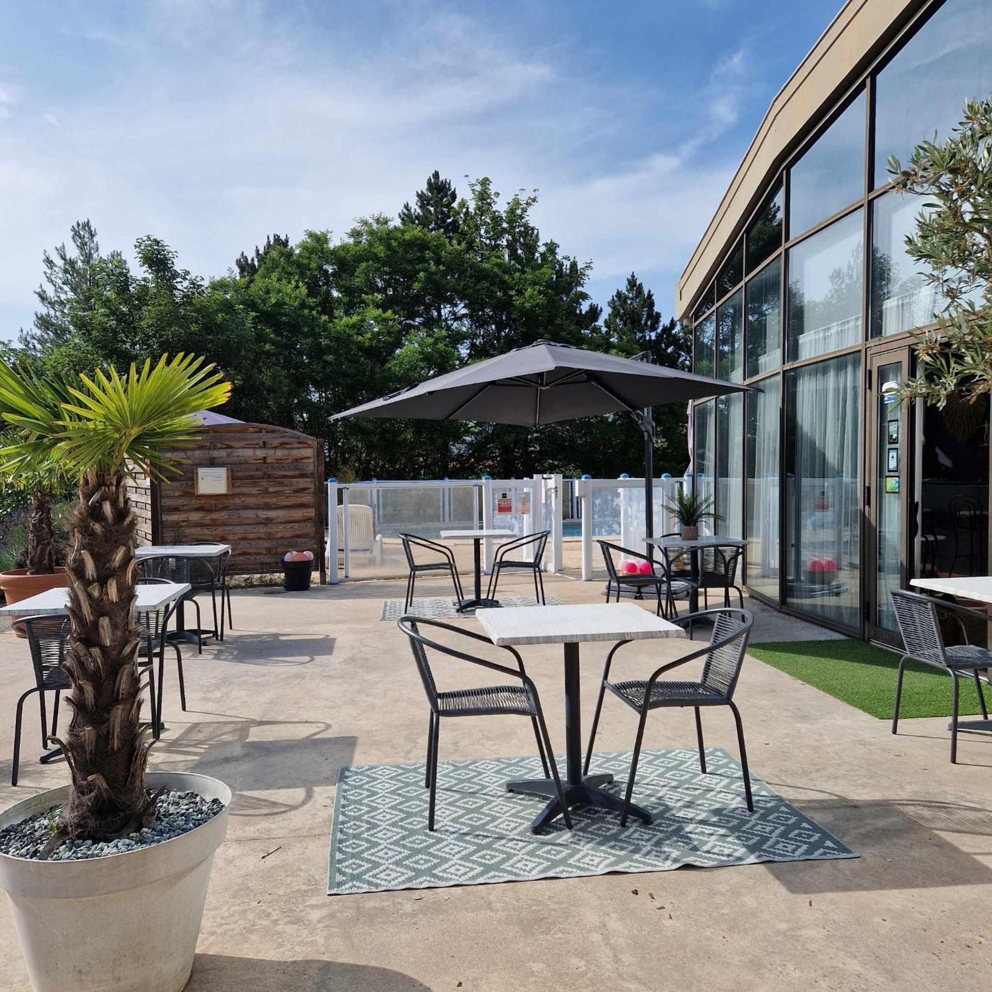 Hericlea Hotel Sport Millau Exterior foto